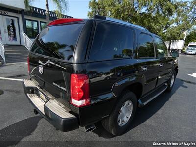 2002 Cadillac Escalade   - Photo 11 - Naples, FL 34104