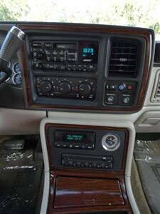 2002 Cadillac Escalade   - Photo 33 - Naples, FL 34104