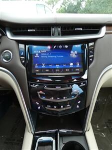 2014 Cadillac XTS Luxury Collection   - Photo 29 - Naples, FL 34104