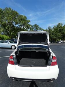 2005 Subaru Legacy 2.5i   - Photo 14 - Naples, FL 34104