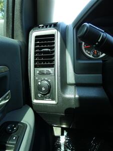 2013 RAM 1500 Express   - Photo 25 - Naples, FL 34104