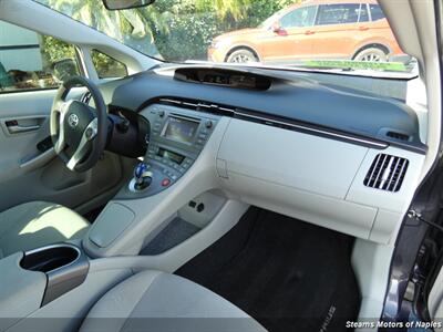 2014 Toyota Prius Two   - Photo 38 - Naples, FL 34104