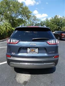 2020 Jeep Cherokee Limited   - Photo 12 - Naples, FL 34104