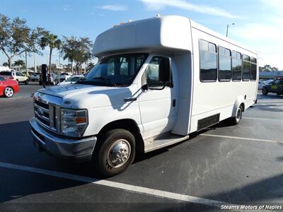 2016 Ford E-Series Van 450 SHUTTLE BUS   - Photo 3 - Naples, FL 34104