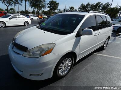 2009 Toyota Sienna XLE   - Photo 3 - Naples, FL 34104