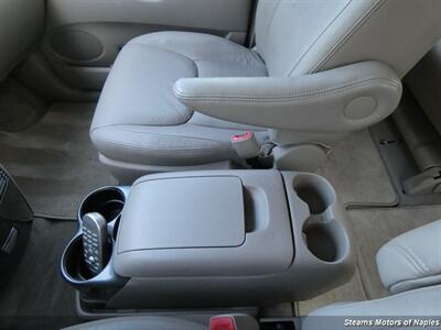 2009 Toyota Sienna XLE   - Photo 31 - Naples, FL 34104