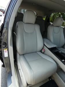 2010 Lexus RX   - Photo 46 - Naples, FL 34104