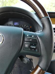 2010 Lexus RX   - Photo 24 - Naples, FL 34104