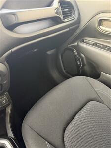 2023 Jeep Renegade Altitude   - Photo 38 - Stuarts Draft, VA 24477