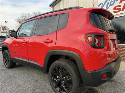 2023 Jeep Renegade Altitude   - Photo 8 - Stuarts Draft, VA 24477