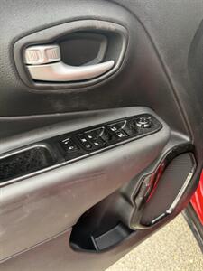 2023 Jeep Renegade Altitude   - Photo 24 - Stuarts Draft, VA 24477