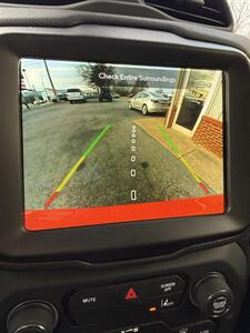 2023 Jeep Renegade Altitude   - Photo 41 - Stuarts Draft, VA 24477