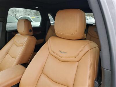 2020 Cadillac XT5 Premium Luxury   - Photo 12 - Schoolcraft, MI 49087