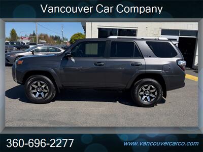 2016 Toyota 4Runner SR5 Premium 4x4! Local! Moonroof! 3rd Row Seating!  Leather! Clean Title! Great Carfax & Service History!