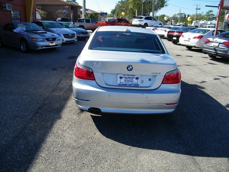 2008 BMW 5-Series 528i photo