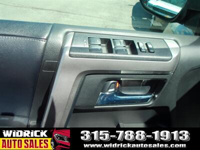 2018 Toyota 4Runner SR5   - Photo 14 - Watertown, NY 13601