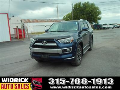 2018 Toyota 4Runner SR5   - Photo 3 - Watertown, NY 13601