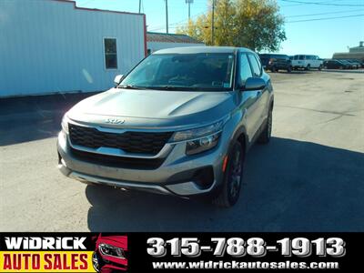 2023 Kia Seltos LX   - Photo 3 - Watertown, NY 13601