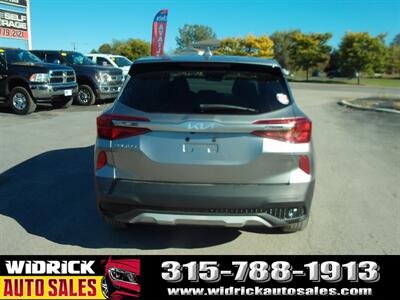 2023 Kia Seltos LX   - Photo 6 - Watertown, NY 13601