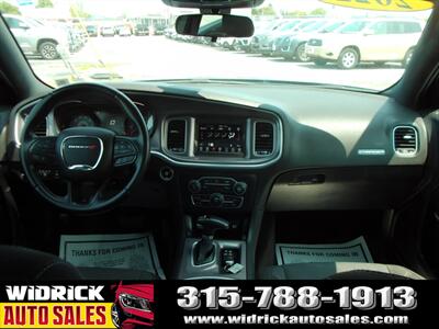 2022 Dodge Charger SXT   - Photo 6 - Watertown, NY 13601