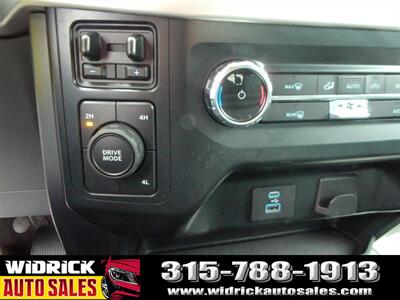 2022 Ford F-150 XLT   - Photo 8 - Watertown, NY 13601