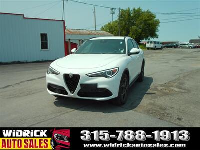 2022 Alfa Romeo Stelvio Sprint   - Photo 3 - Watertown, NY 13601