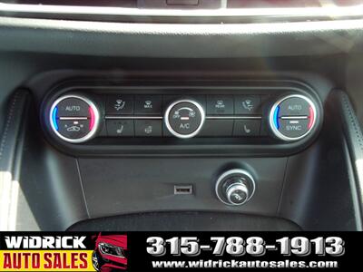 2022 Alfa Romeo Stelvio Sprint   - Photo 10 - Watertown, NY 13601