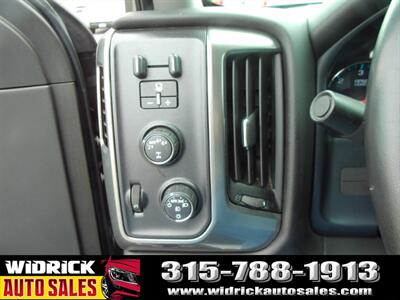 2018 Chevrolet Silverado 1500 LT   - Photo 10 - Watertown, NY 13601