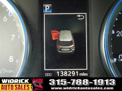 2019 Toyota Highlander XLE   - Photo 21 - Watertown, NY 13601