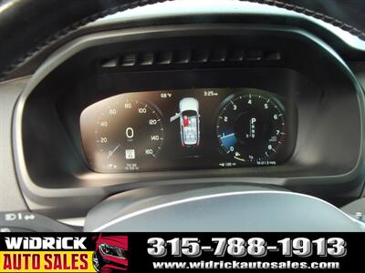 2021 Volvo XC90 T5 Momentum - Photo 9 - Watertown, NY 13601