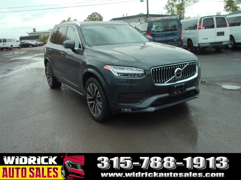 2021 Volvo XC90 T5 Momentum   - Photo 1 - Watertown, NY 13601