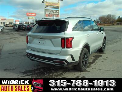 2022 Kia Sorento SX   - Photo 17 - Watertown, NY 13601