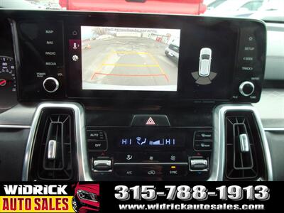 2022 Kia Sorento SX   - Photo 10 - Watertown, NY 13601