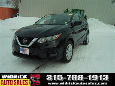 2022 Nissan Rogue Sport S   - Photo 3 - Watertown, NY 13601