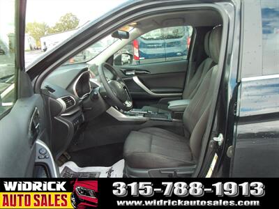 2020 Mitsubishi Eclipse Cross SE - Photo 4 - Watertown, NY 13601