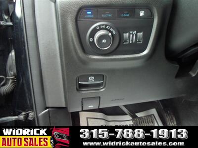 2024 Jeep Grand Cherokee 4xe   - Photo 15 - Watertown, NY 13601