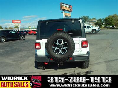 2020 Jeep Wrangler Unlimited Sahara   - Photo 15 - Watertown, NY 13601