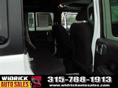 2020 Jeep Wrangler Unlimited Sahara   - Photo 5 - Watertown, NY 13601