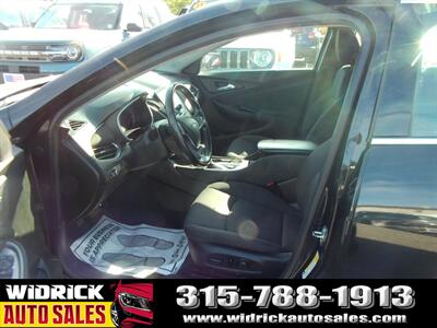 2019 Chevrolet Malibu RS   - Photo 4 - Watertown, NY 13601