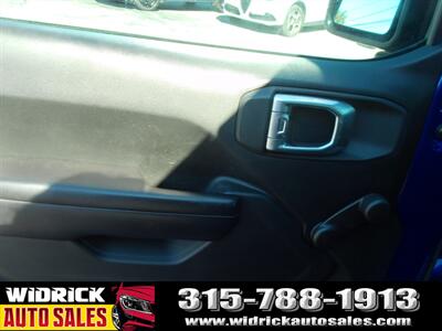 2018 Jeep Wrangler Unlimited Sport   - Photo 11 - Watertown, NY 13601