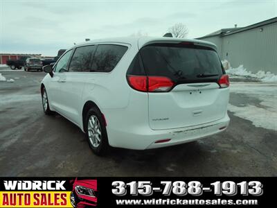 2021 Chrysler Voyager LX   - Photo 7 - Watertown, NY 13601