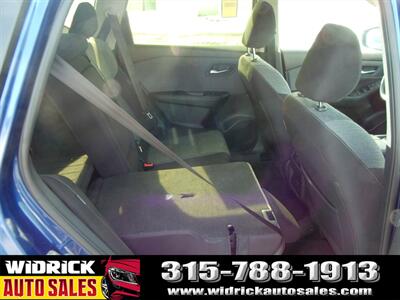 2023 Nissan Rogue SV   - Photo 5 - Watertown, NY 13601