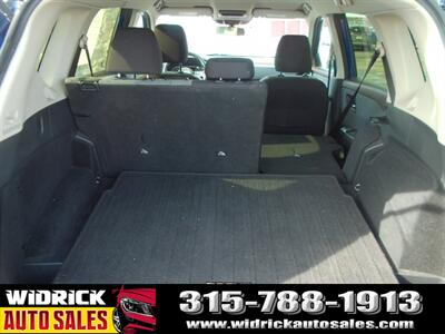 2023 Nissan Rogue SV   - Photo 6 - Watertown, NY 13601