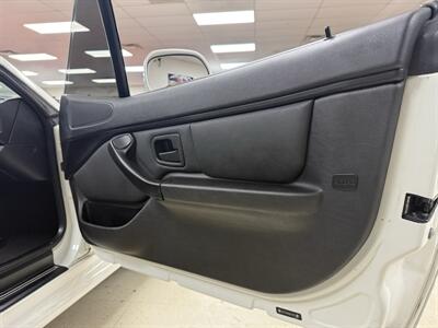 2002 BMW Z3 2.5i Roadster  5-Speed Manual - Photo 10 - Flushing, MI 48433