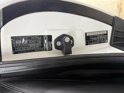 2002 BMW Z3 2.5i Roadster  5-Speed Manual - Photo 16 - Flushing, MI 48433