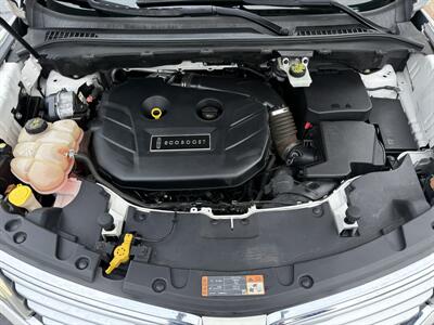 2015 Lincoln MKC Reserve AWD   - Photo 31 - Flushing, MI 48433