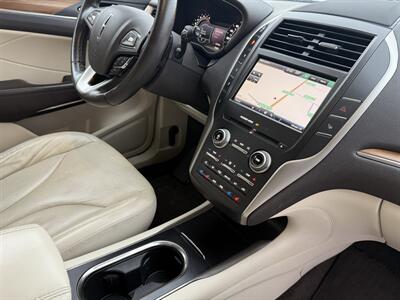 2015 Lincoln MKC Reserve AWD   - Photo 25 - Flushing, MI 48433