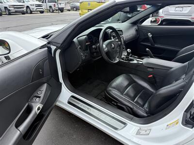 2009 Chevrolet Corvette 1LT 6-Speed - Photo 9 - Flushing, MI 48433