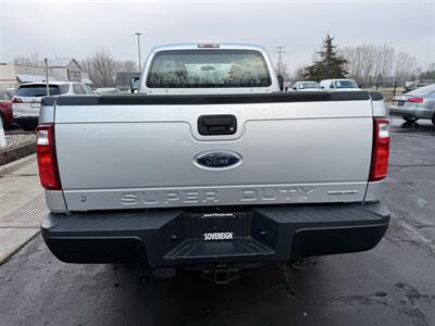 2016 Ford F-250 Super Duty XL  4X4 - Photo 8 - Flushing, MI 48433