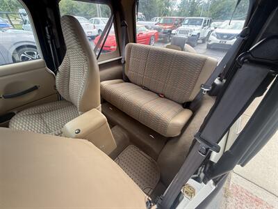 1999 Jeep Wrangler Sport  4X4 - Photo 15 - Flushing, MI 48433